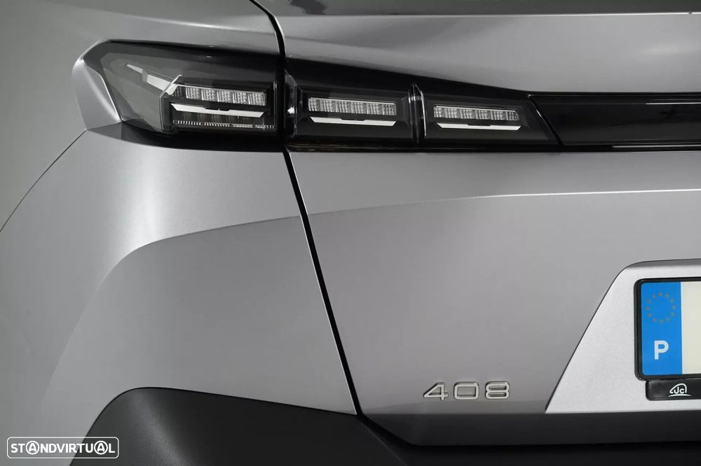 Peugeot 408 - 15