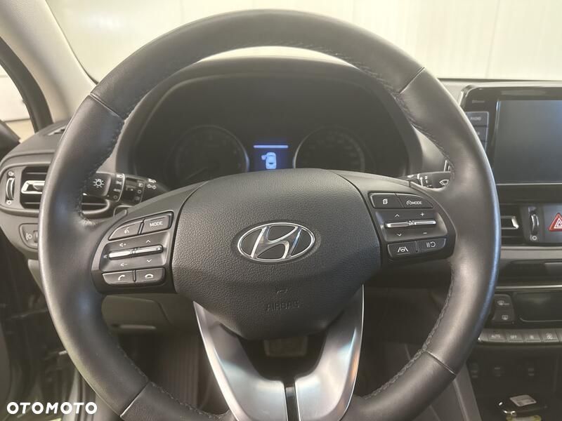 Hyundai i30 1.5 T-GDI 48V Smart DCT - 13