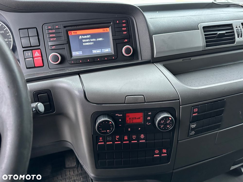 MAN TGX 18.440 XLX AUTOMAT SPOJLERY KLIMA WEBASTO LODÓWKA 685000km MOTOR:12.5L OPONY:315/80/22.5-80% 2xALUTANK EURO 6 2014 - 10