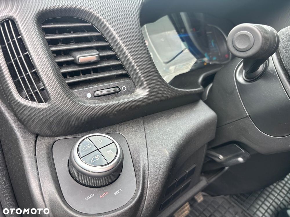 Iveco Daily 35S18HA8 V - 10