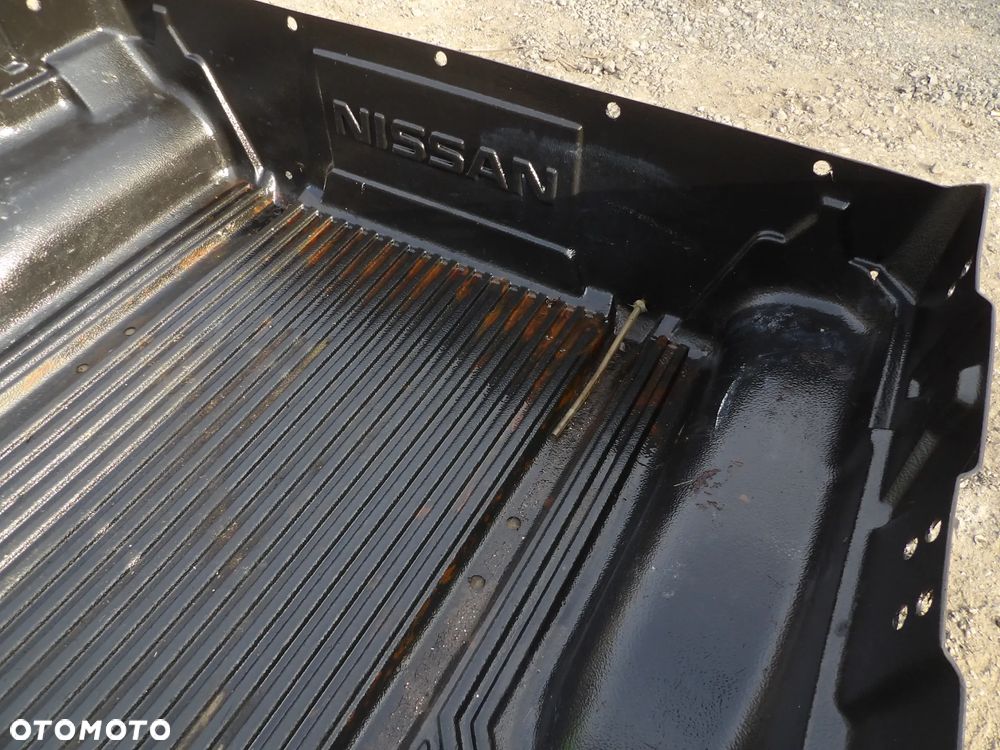 NISSAN NAVARA D40 KUWETA ZABUDOWA PAKI WKŁAD - 6
