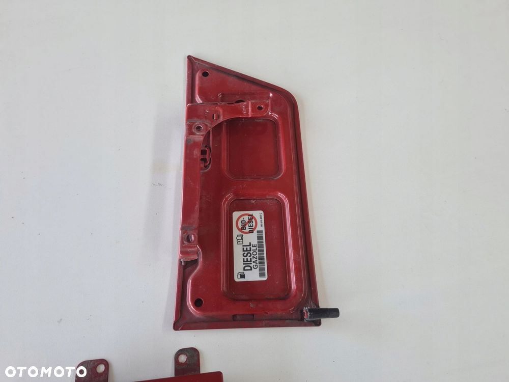 VW T6 klapka osłona blacha wlewu paliwa czerwony LH3T - 4