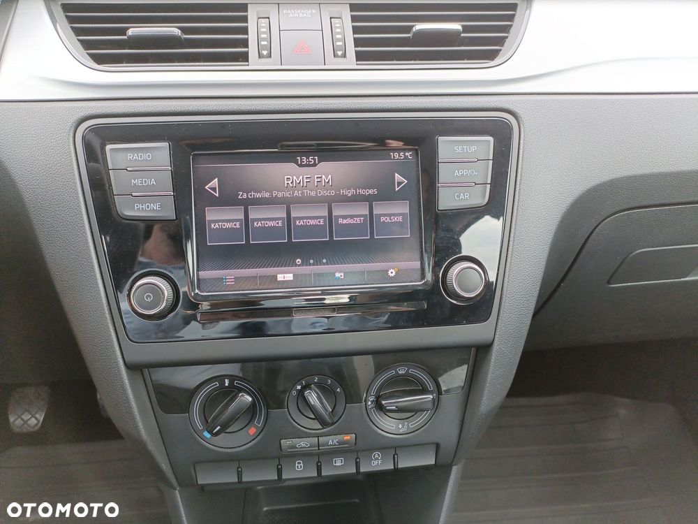Skoda RAPID - 18