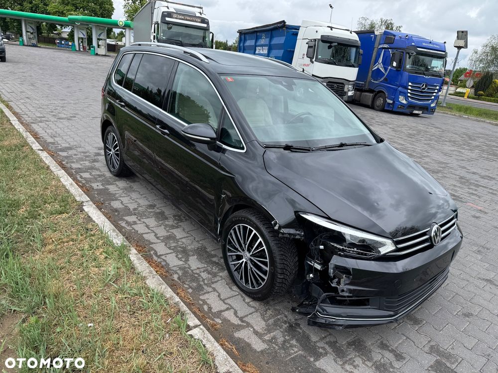Volkswagen Touran 2.0 TDI SCR DSG Highline - 4