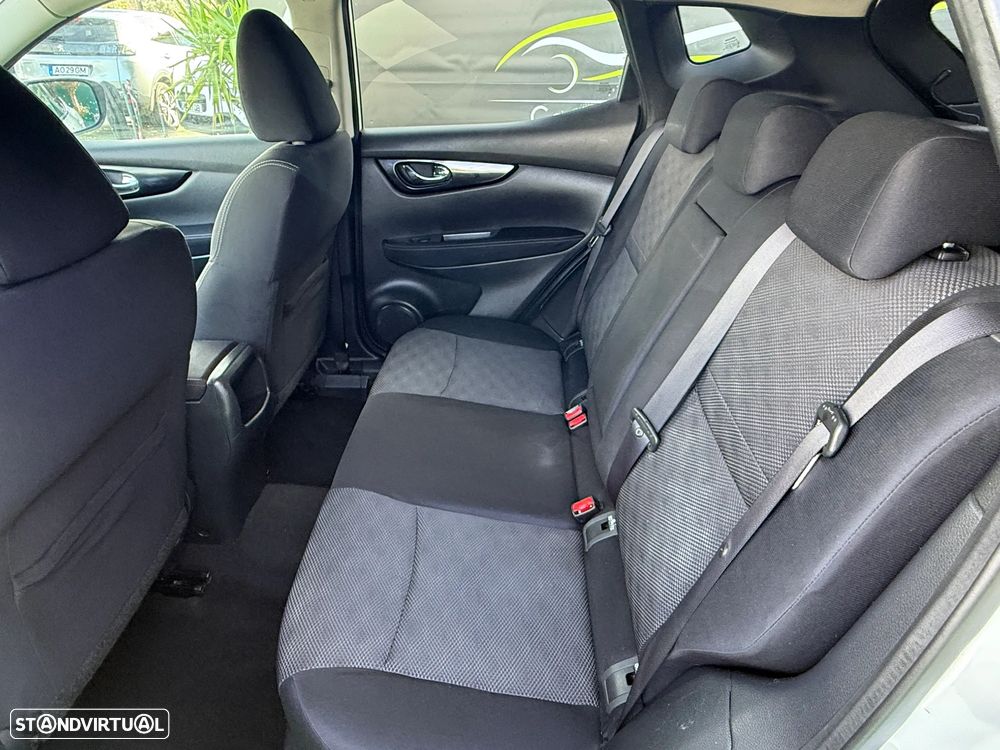 Nissan Qashqai 1.5 dCi Acenta - 13