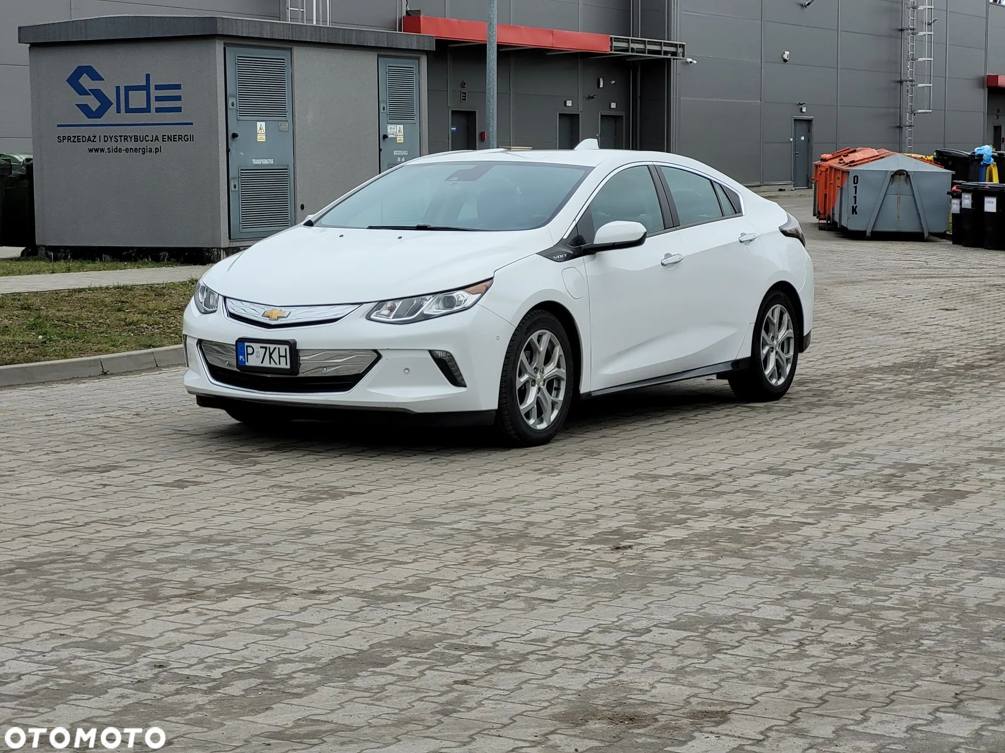 Chevrolet Volt - 1