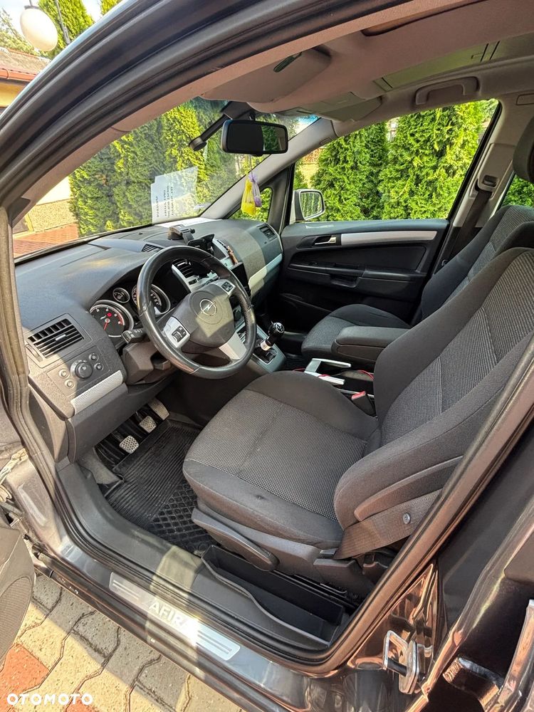 Opel Zafira 1.7 CDTI - 4