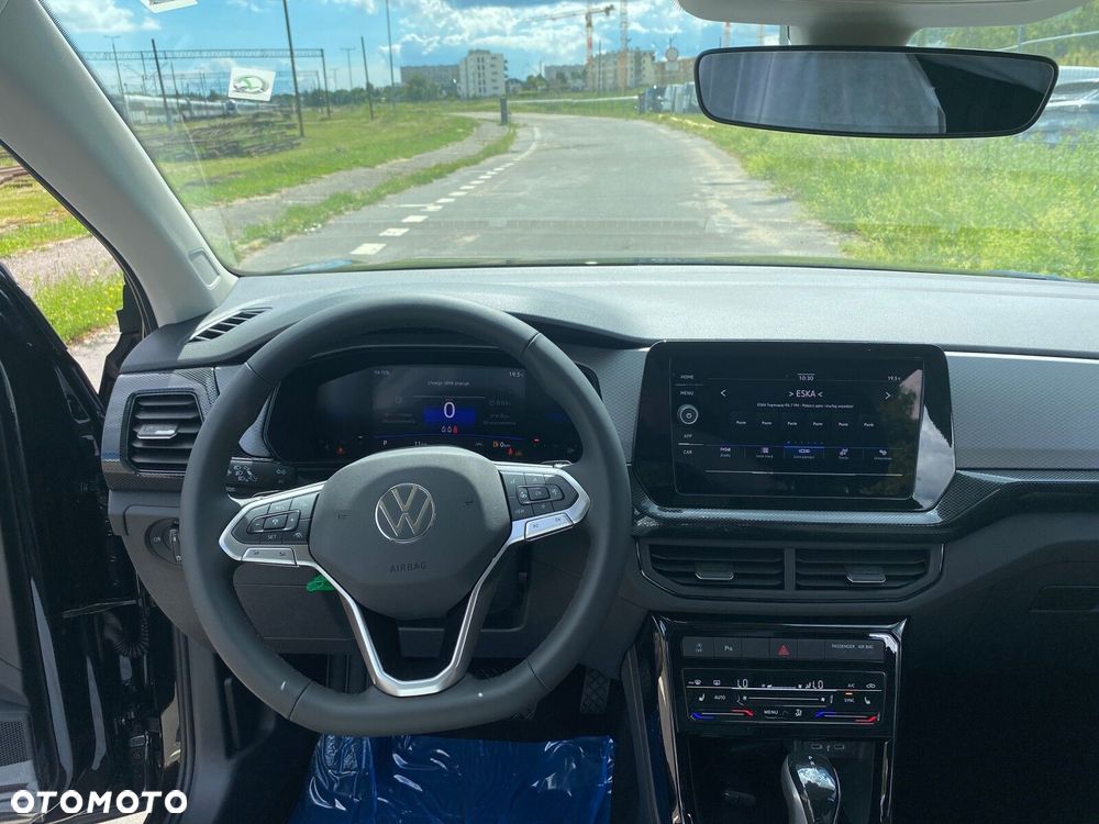 Volkswagen T-Cross 1.0 TSI Life Plus DSG - 11