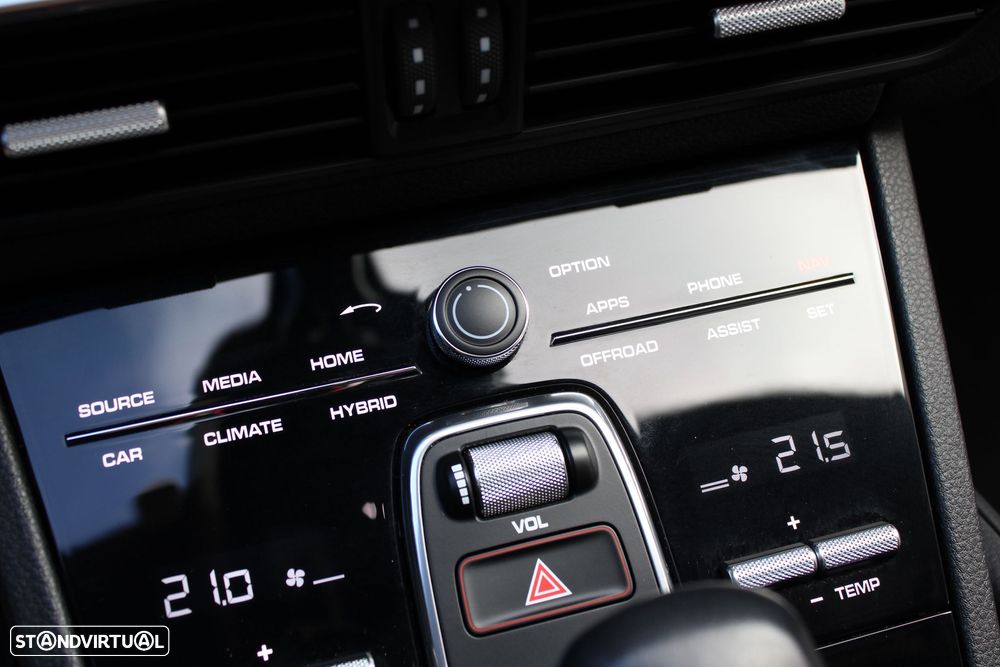 Porsche Cayenne E-Hybrid Tiptronic S Platinum Edition - 22