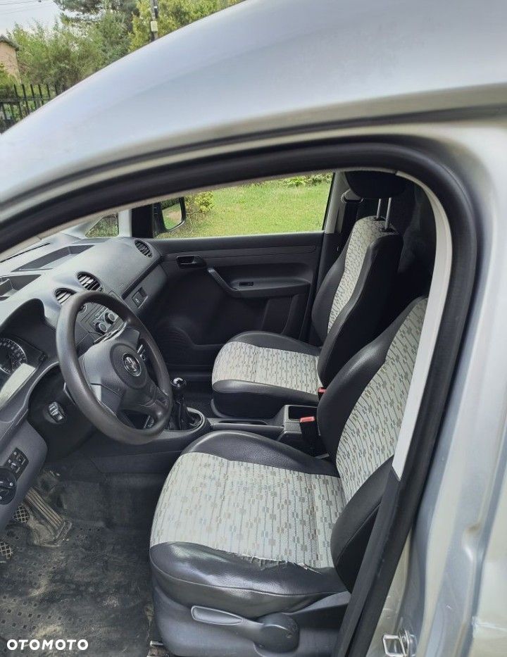 Volkswagen Caddy Maxi - 3