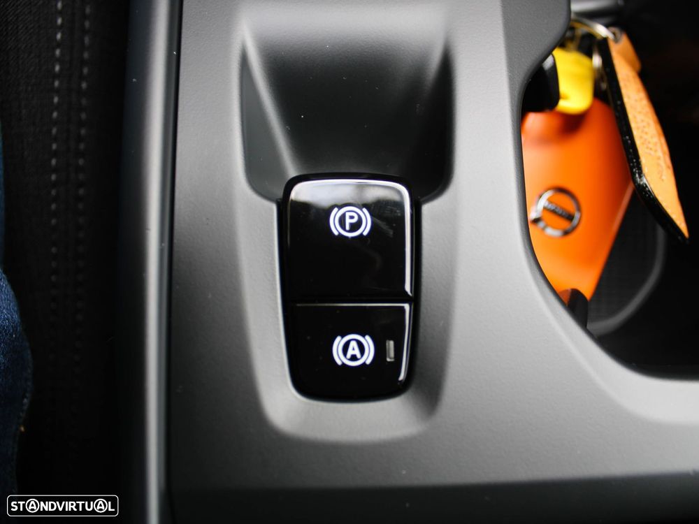 Volvo XC 40 1.5 T2 Essential Auto - 39