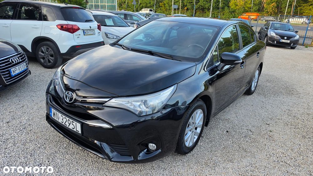 Toyota Avensis 1.8 Selection - 1