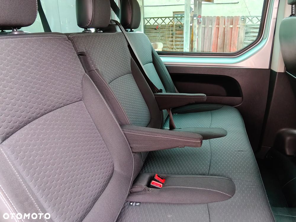 Opel Vivaro L2H1 2,9t Edition Tour - 25