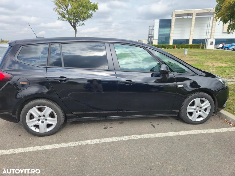 Opel Zafira - 4