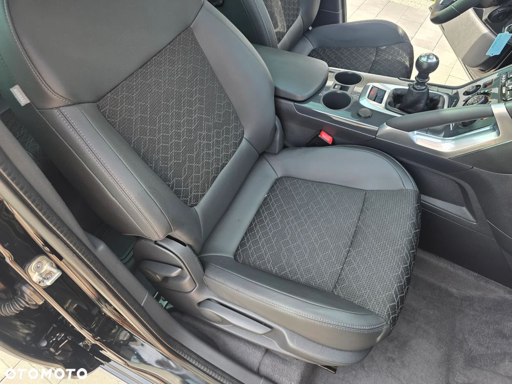 Peugeot 3008 155 THP Premium - 29