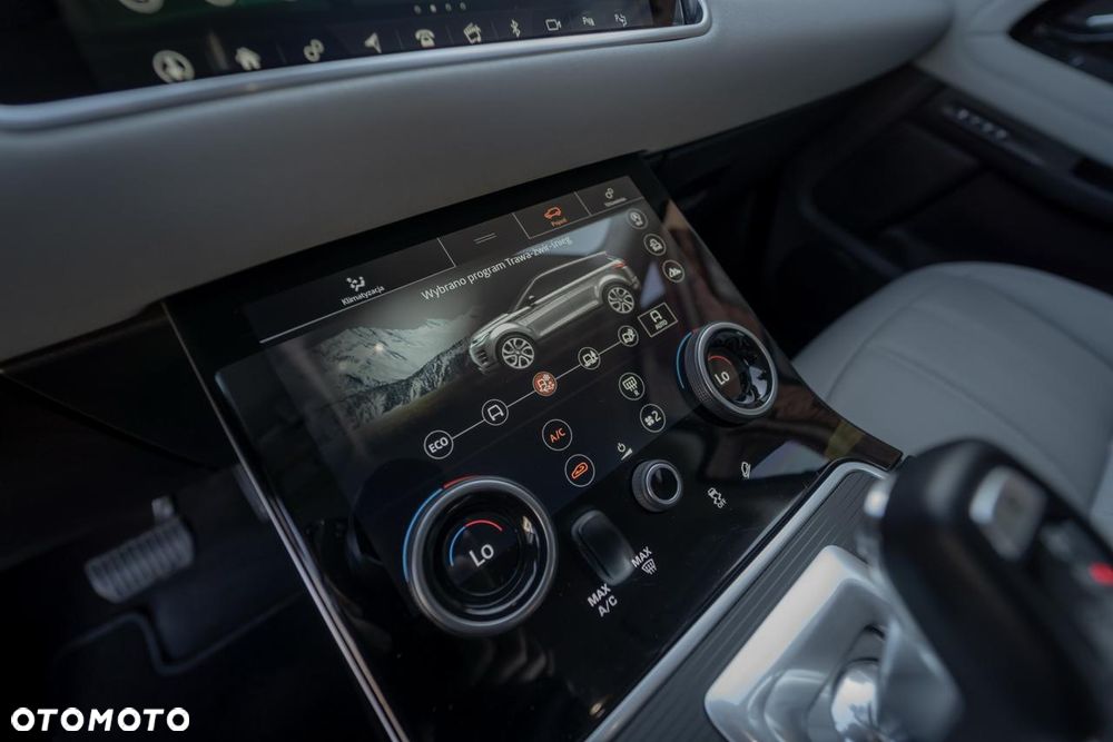 Land Rover Range Rover Evoque P250 R-Dynamic - 24