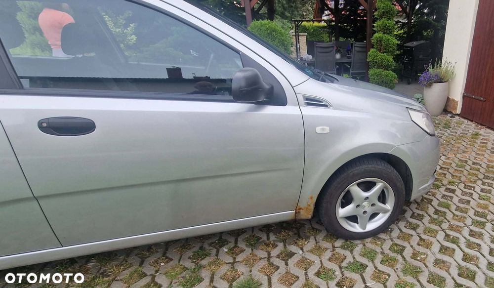Chevrolet Aveo - 7