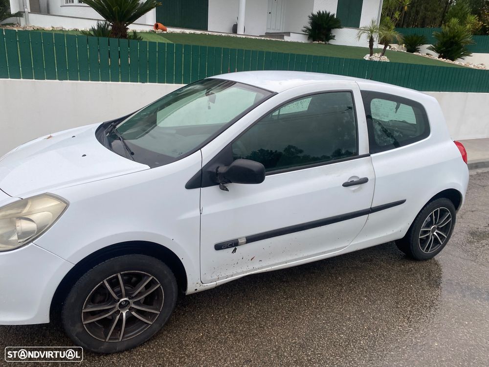 Renault Clio 1.5 dCi Confort - 3