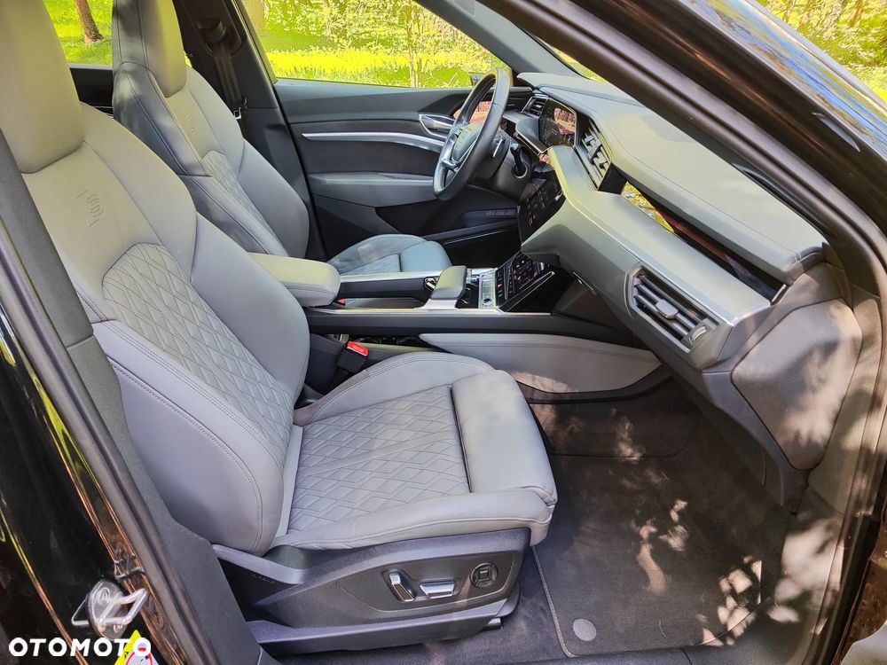 Audi e-tron 50 Quattro S Line - 10