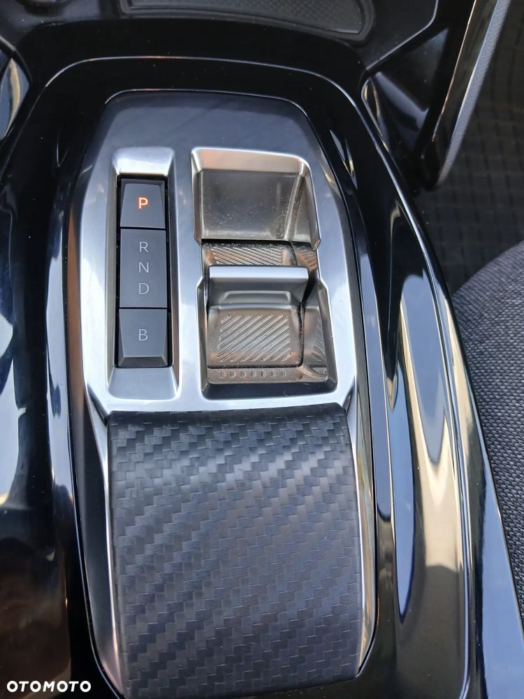 Peugeot 208 e-208 50kWh Style - 35
