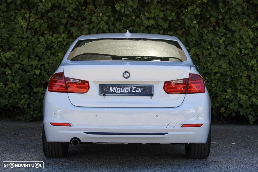 BMW 318 d Auto Line Sport - 10