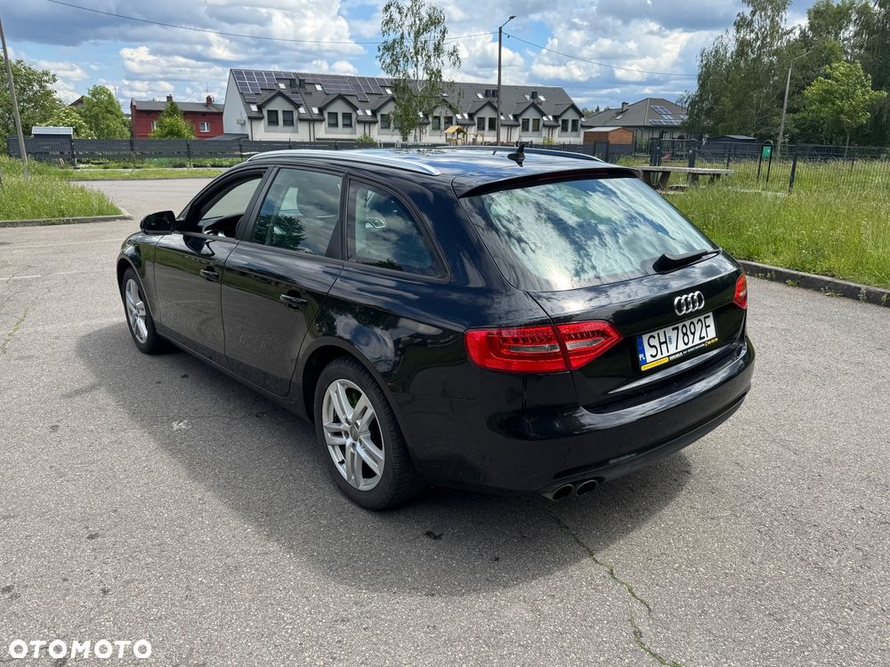 Audi A4 Avant - 8