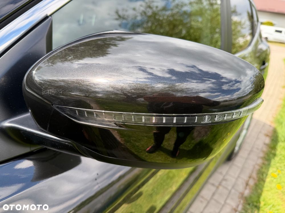 Nissan Qashqai 1.6 DIG-T Tekna - 26