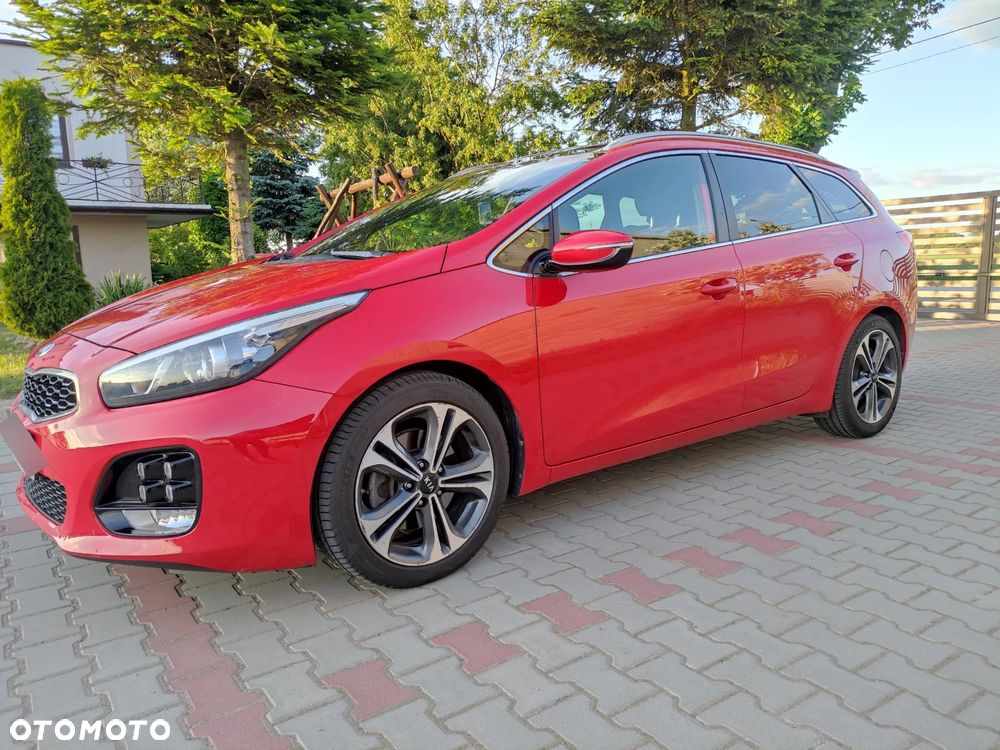 Kia Ceed 1.6 CRDi GT Line - 1
