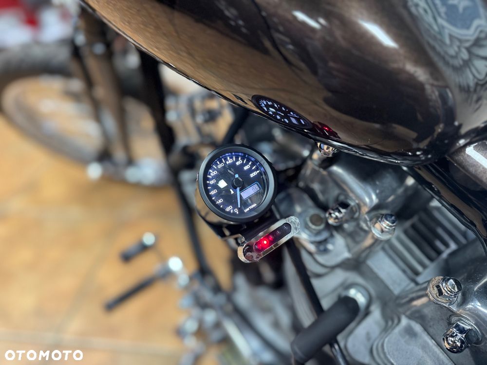 Harley-Davidson Super Glide - 8