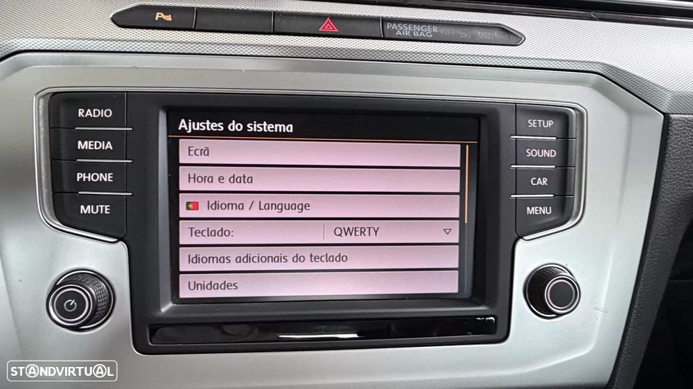 Volkswagen Passat Variant 1.6 TDI Confortline — fotografia 26