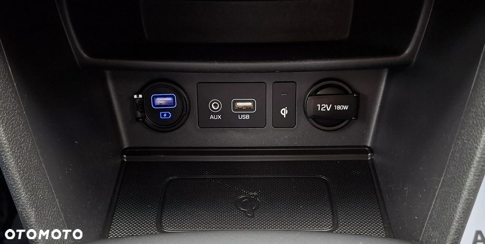 Hyundai Kona - 31