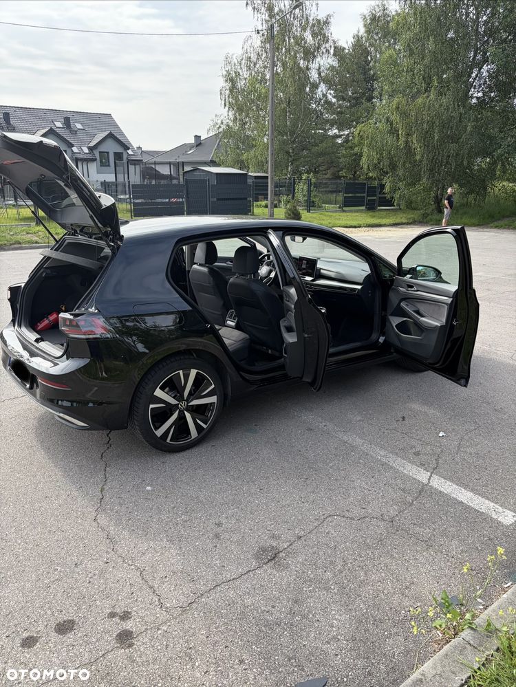 Volkswagen Golf 1.5 eTSI mHEV Style DSG - 6