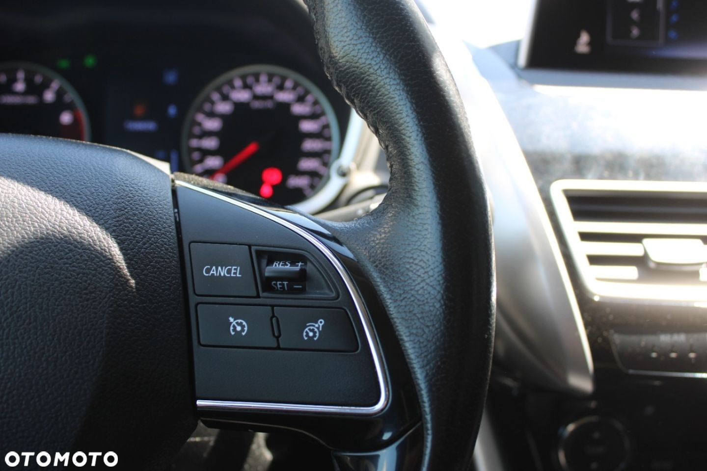 Mitsubishi Eclipse Cross - 40