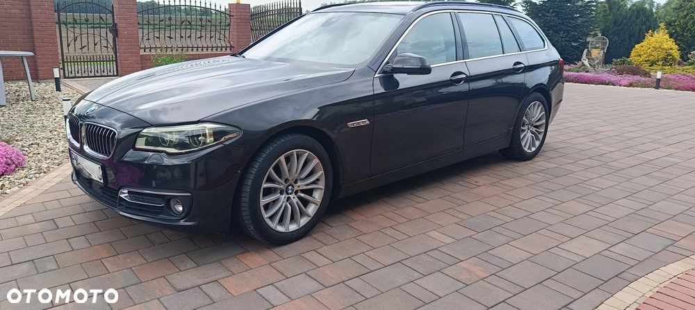 BMW Seria 5 520d Luxury Line - 1