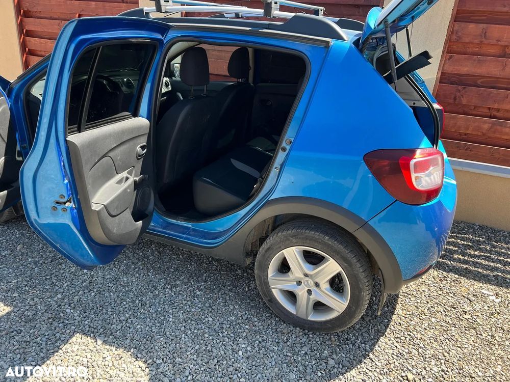 Dacia Sandero 1.5 dCI Stepway - 3