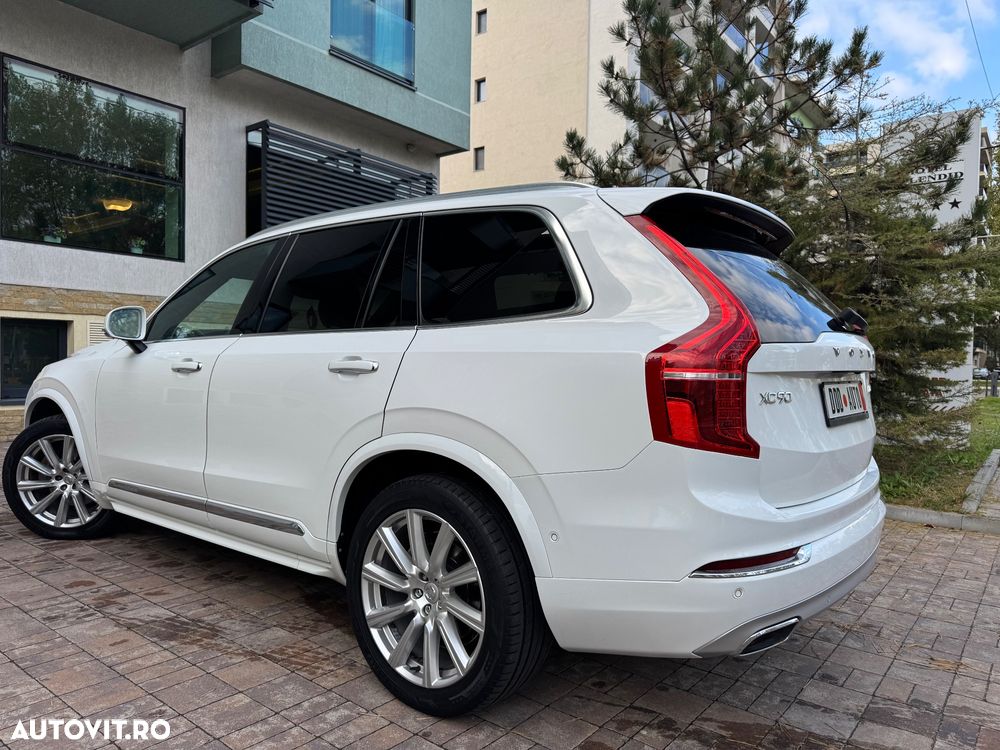 Volvo XC 90 D5 AWD Geartronic Inscription - 11