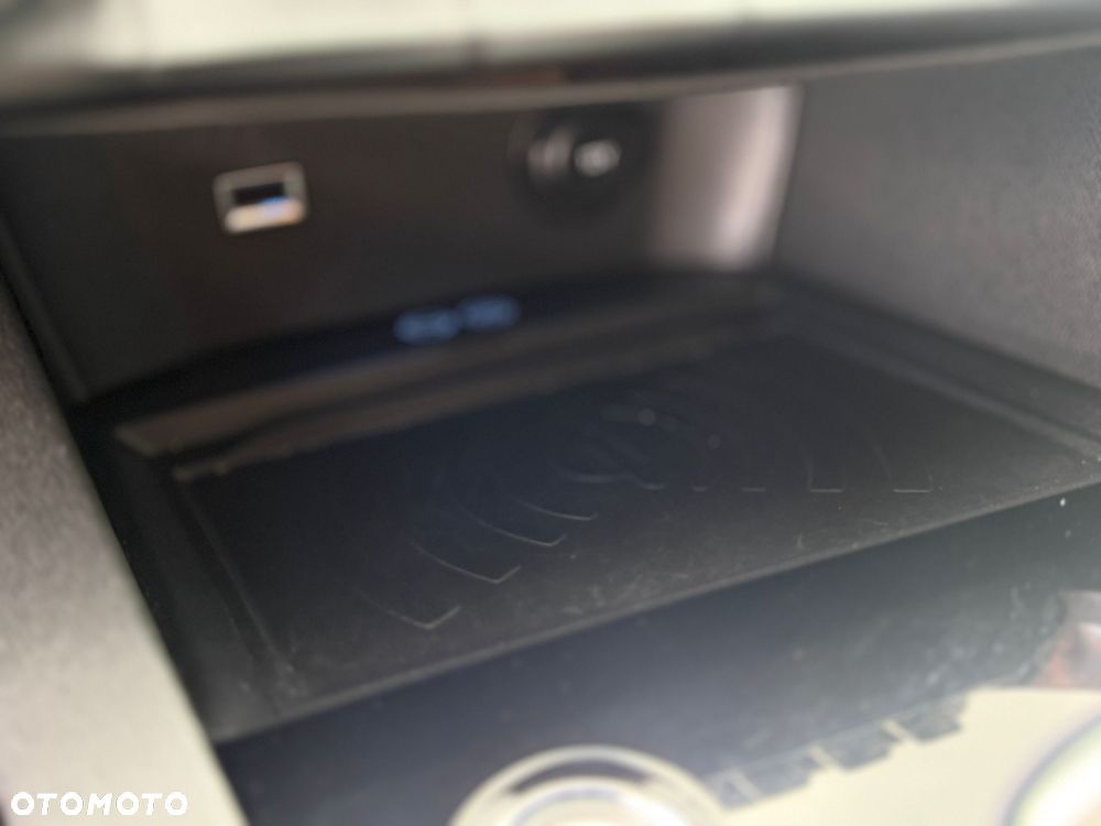 Peugeot 3008 BlueHDi 180 Stop & Start EAT8 GT - 19