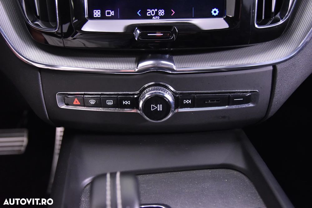 Volvo XC 60 - 17