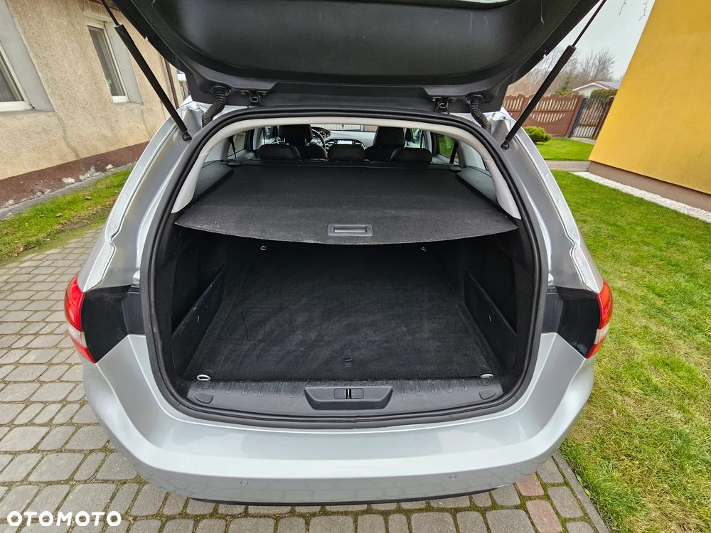Peugeot 308 e-HDi 115 Stop & Start Allure - 16