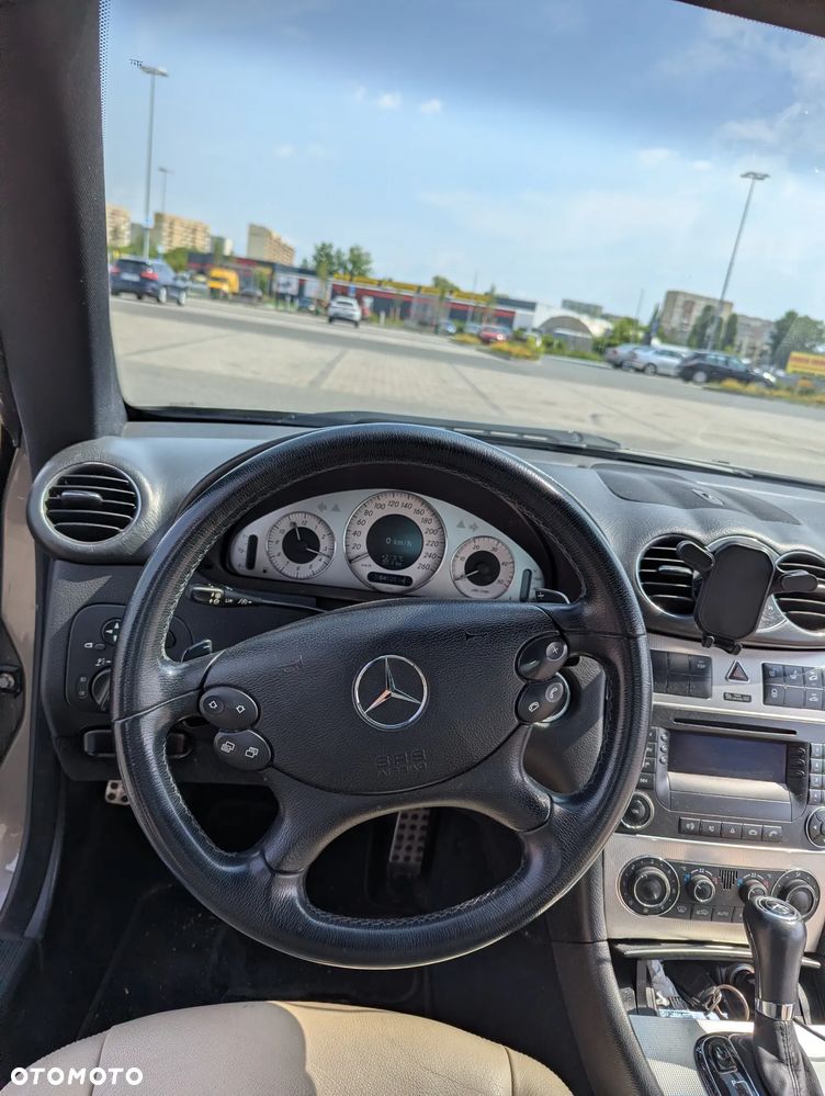 Mercedes-Benz CLK - 15