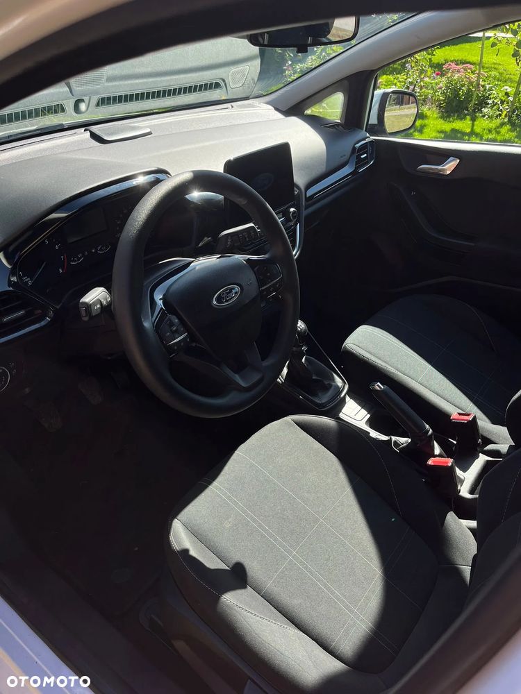Ford Fiesta 1.1 SYNC Edition - 12