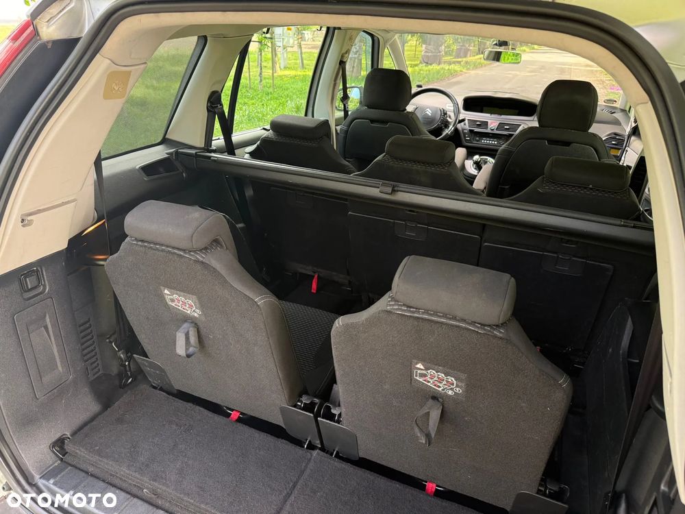 Citroën C4 Picasso - 10