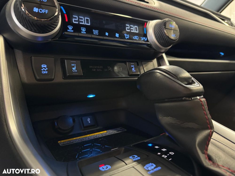 Toyota RAV4 Plug-in-Hybrid Style - 18