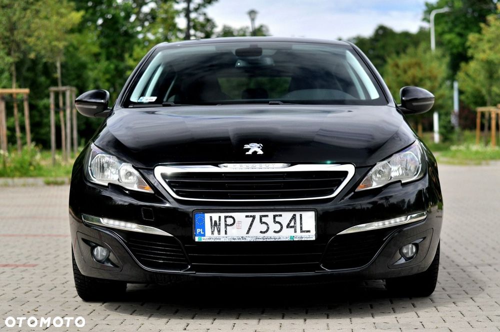 Peugeot 308 1.6 BlueHDi Style S&S - 25