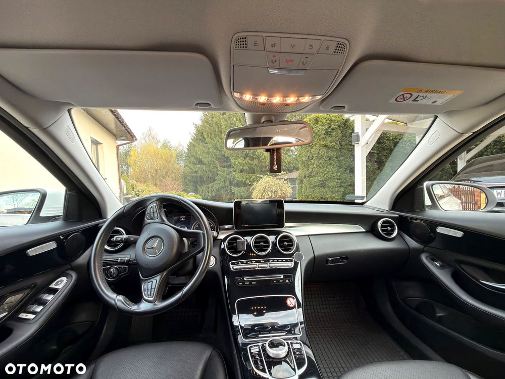 Mercedes-Benz Klasa C 180 7G-TRONIC - 8