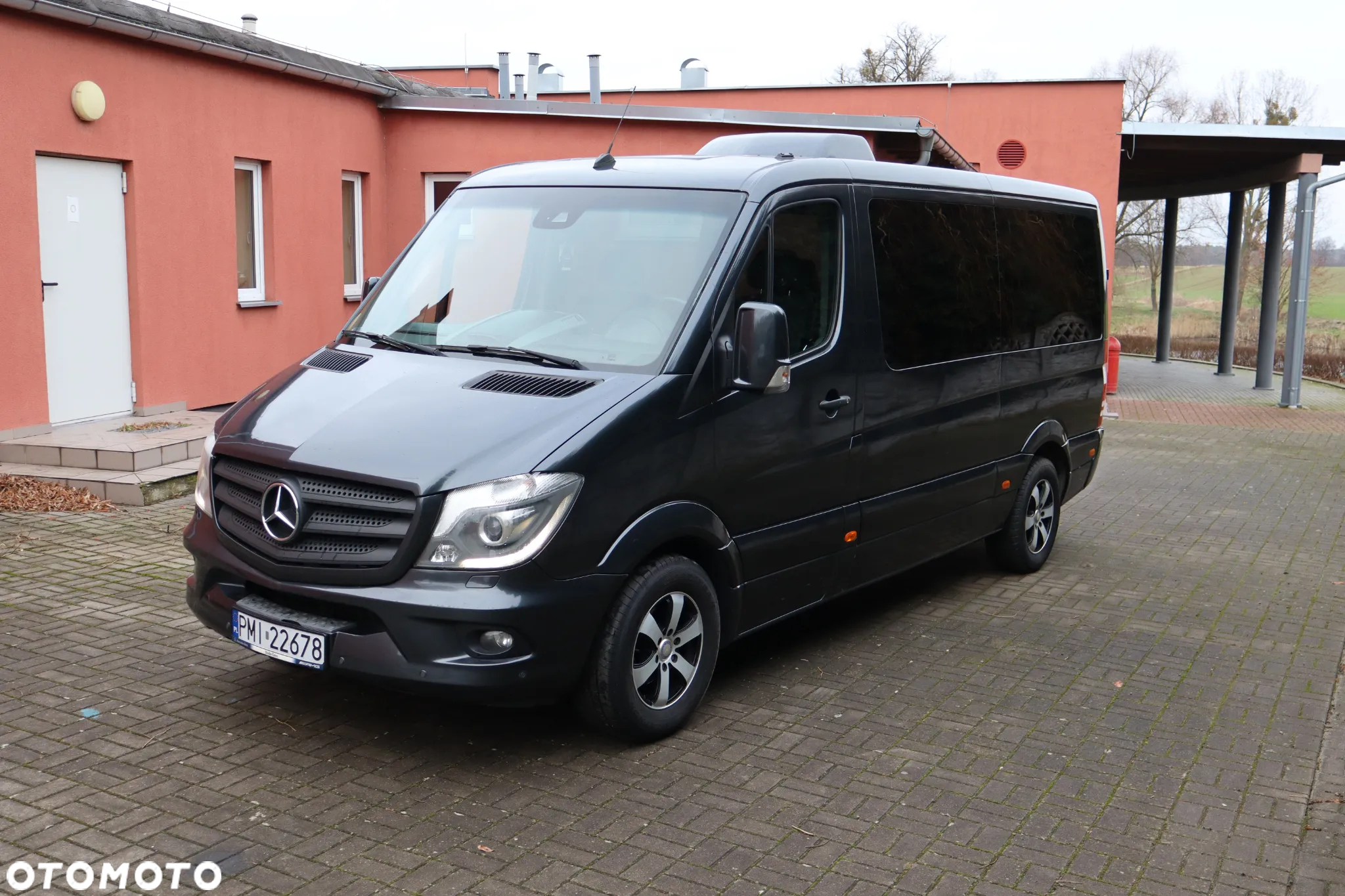 Mercedes-Benz Sprinter - 3