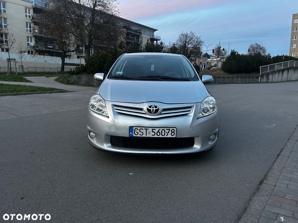 Toyota Auris 1.4 D-4D Life - 2