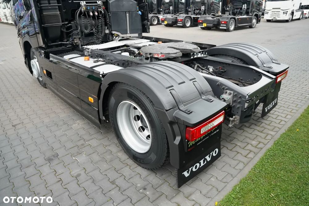 Volvo FH 460 / KLIMATYZACJA POSTOJOWA / I SAVE /  OPONY 100% / 2023R - 15