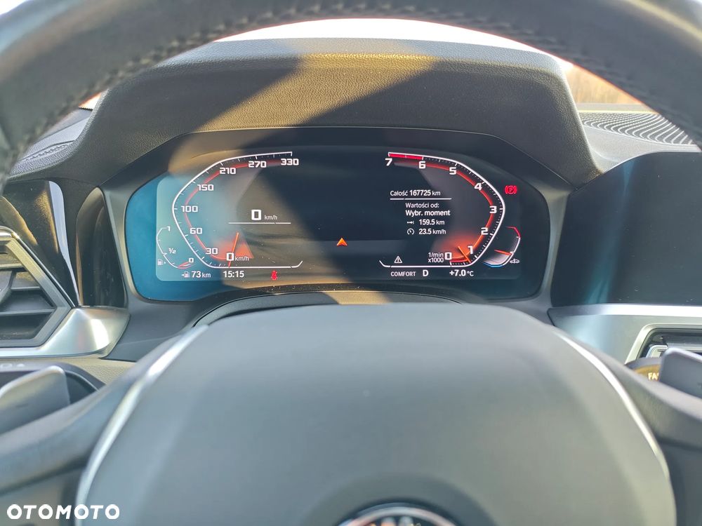 BMW Seria 3 330i Sport Line - 11