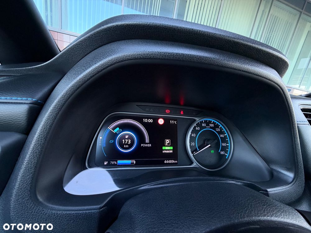 Nissan Leaf 40kWh Acenta - 27
